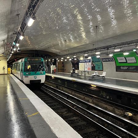 Exclusive Private Apartment By Warilco - Pleyel 25 M2 - A 1 Minute De La Station Metro Carrefour Pleyel Saint-Denis  Bagian luar foto